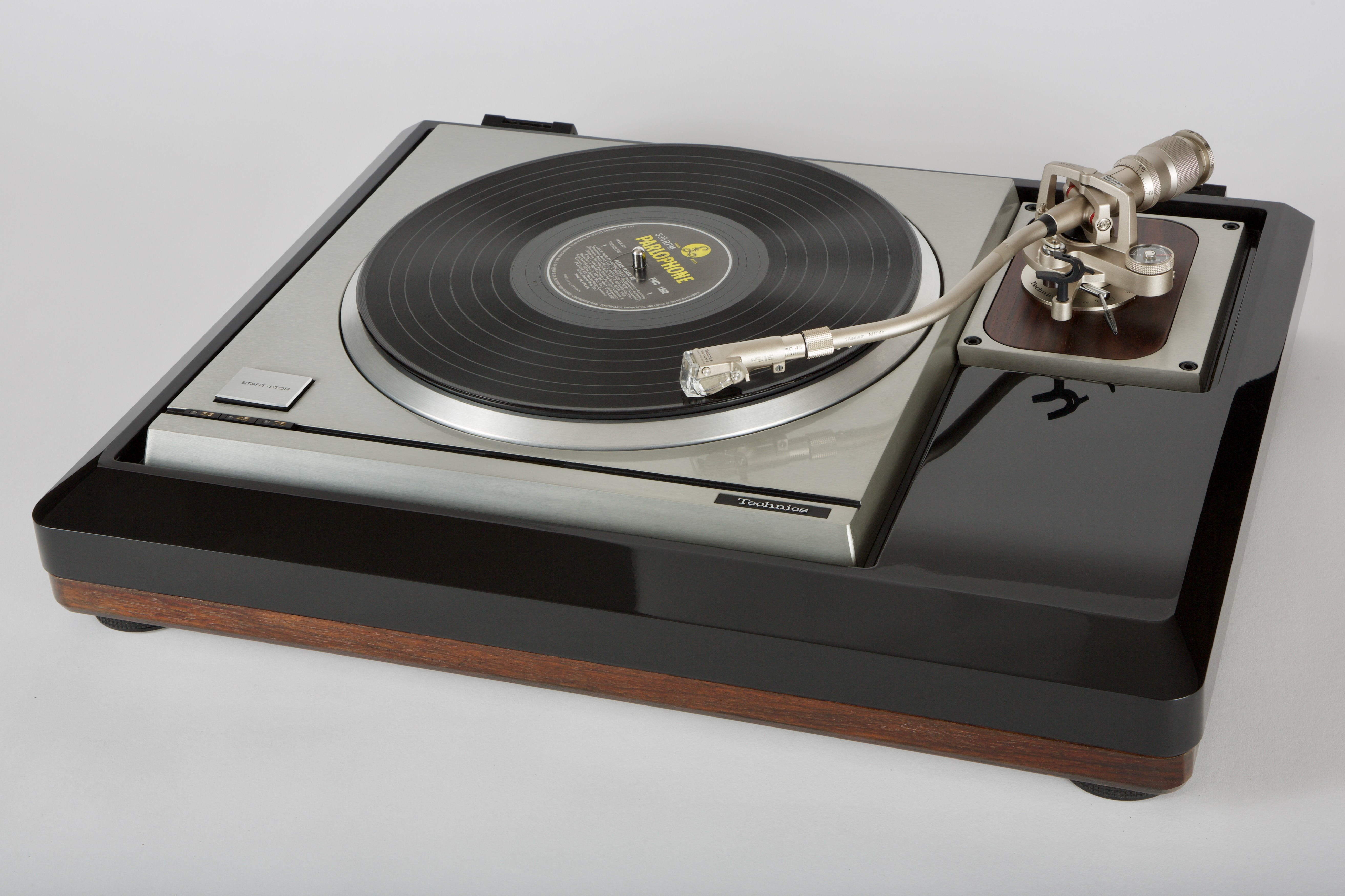 Technics SL-1000MKII.